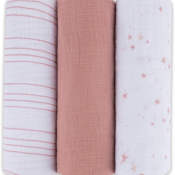 Elys & Co swaddles - Picture 2 of 5